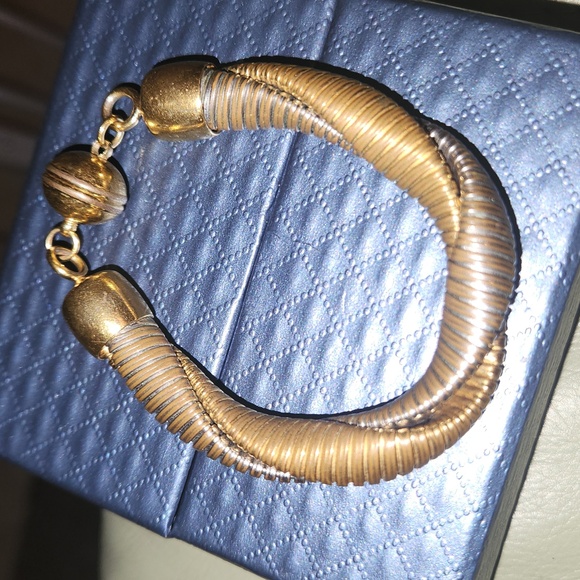 Sterling silver and brass entwined two toned metal bracelet size small - Picture 6 of 7
